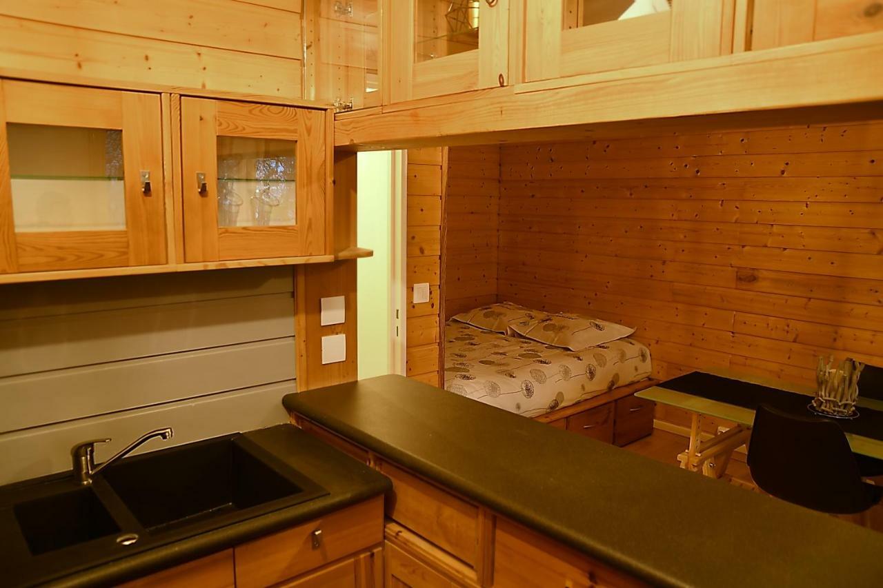 F1 Entier Cosy Style Chalet Montgeron, Proche Paris Eksteriør billede
